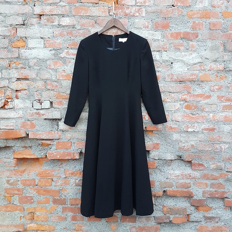 小龜葛葛 - 日本 - 極簡素黑綁帶古著洋裝 VINTAGE - 連身裙 - 聚酯纖維 
