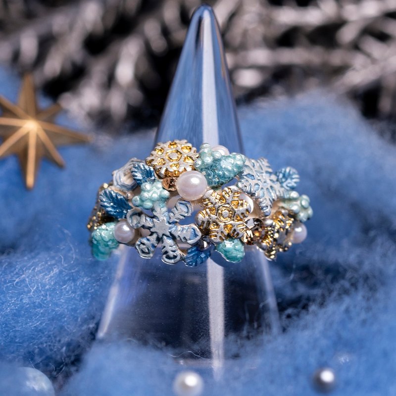 Christmas Wreath Ring - General Rings - Other Metals Blue