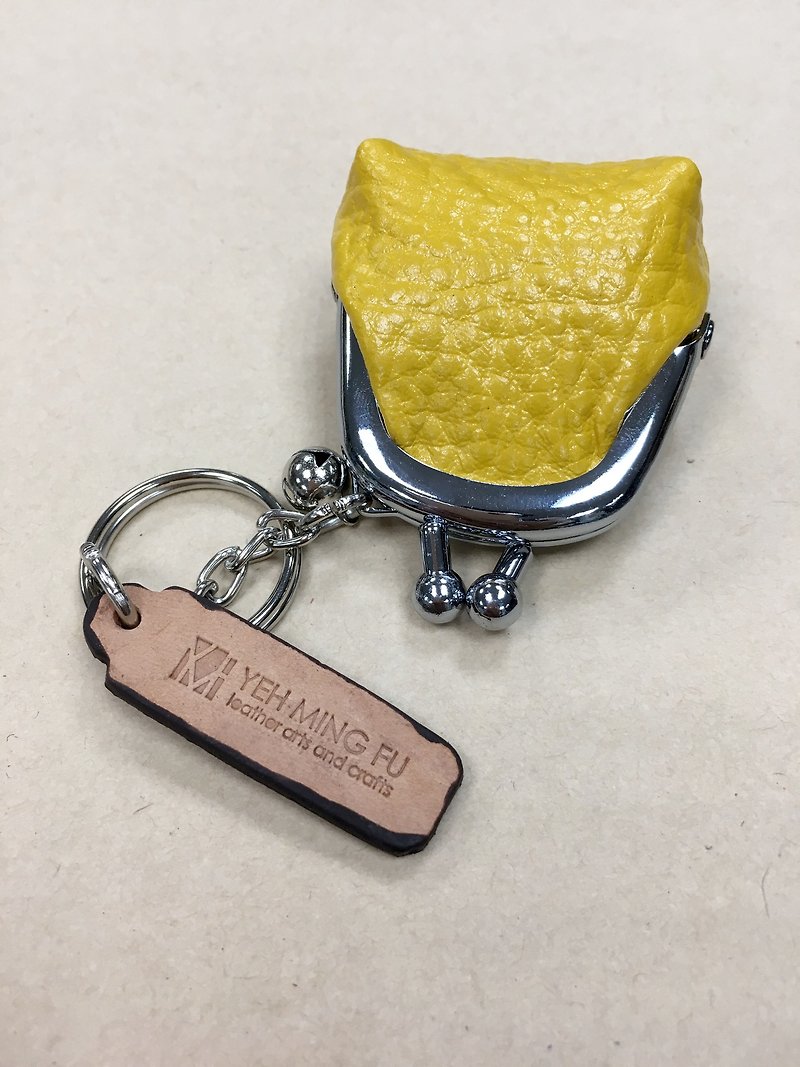 Gold open smile - Linglong mouth gold package key ring - ที่ห้อยกุญแจ - หนังแท้ สีเหลือง