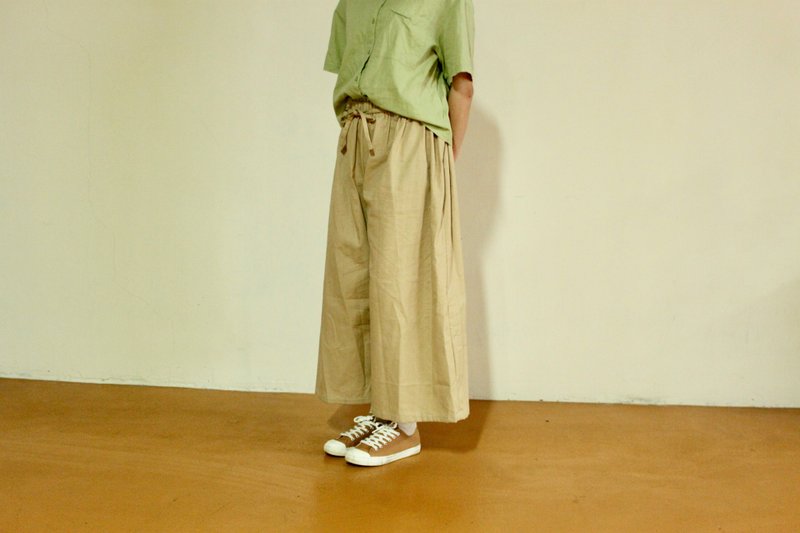 杏色寬鬆棉質長褲 萬用款 - 女長褲 - 棉．麻 卡其色