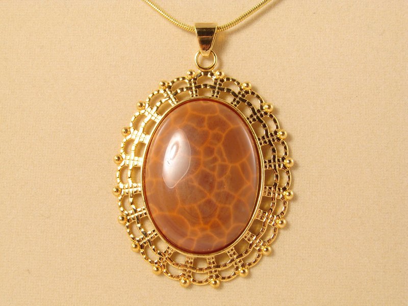 Fire Red Agate Necklace Orange Red Gemstone Large Oval Pendant Necklace Jewelry - 項鍊 - 半寶石 橘色