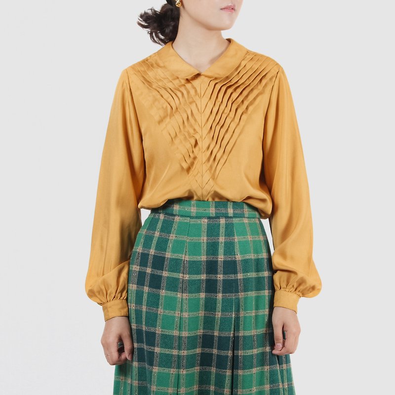 [Egg plant ancient] symmetrical wave type solid color vintage shirt - เสื้อเชิ้ตผู้หญิง - เส้นใยสังเคราะห์ สีส้ม