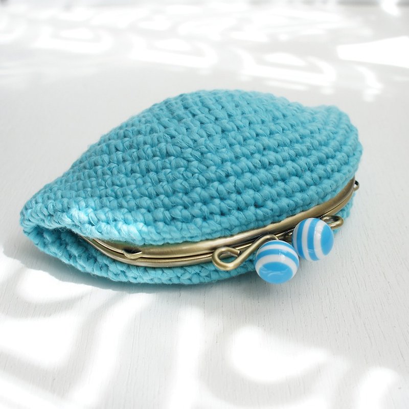 Ba-ba handmade Crochet pouch No.C1116 - 化妝袋/收納袋 - 其他材質 藍色