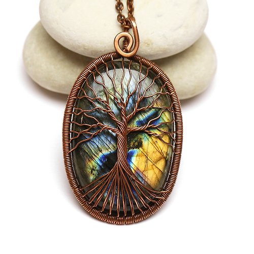 Good Luck Stones Natural Labradorite Necklace Semi-precious Stone Pendant Wire Wrapped Jewelry