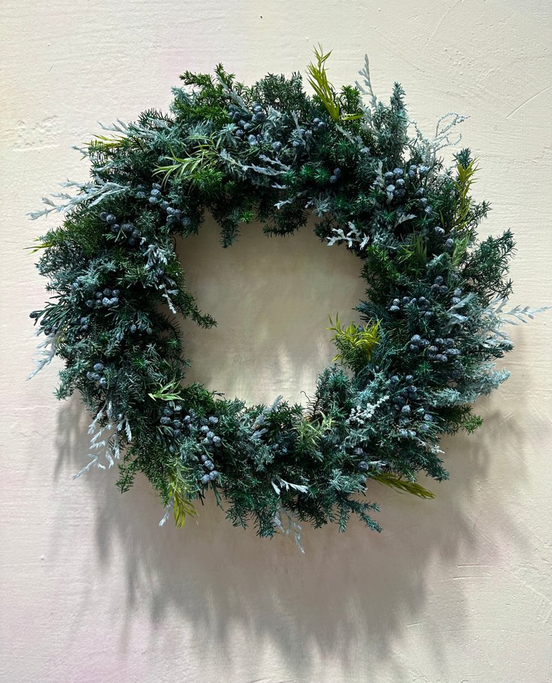 永生雪松聖誕花圈 自然風格 附提盒 聖誕小卡 - 乾燥花/永生花 - 植物．花 綠色