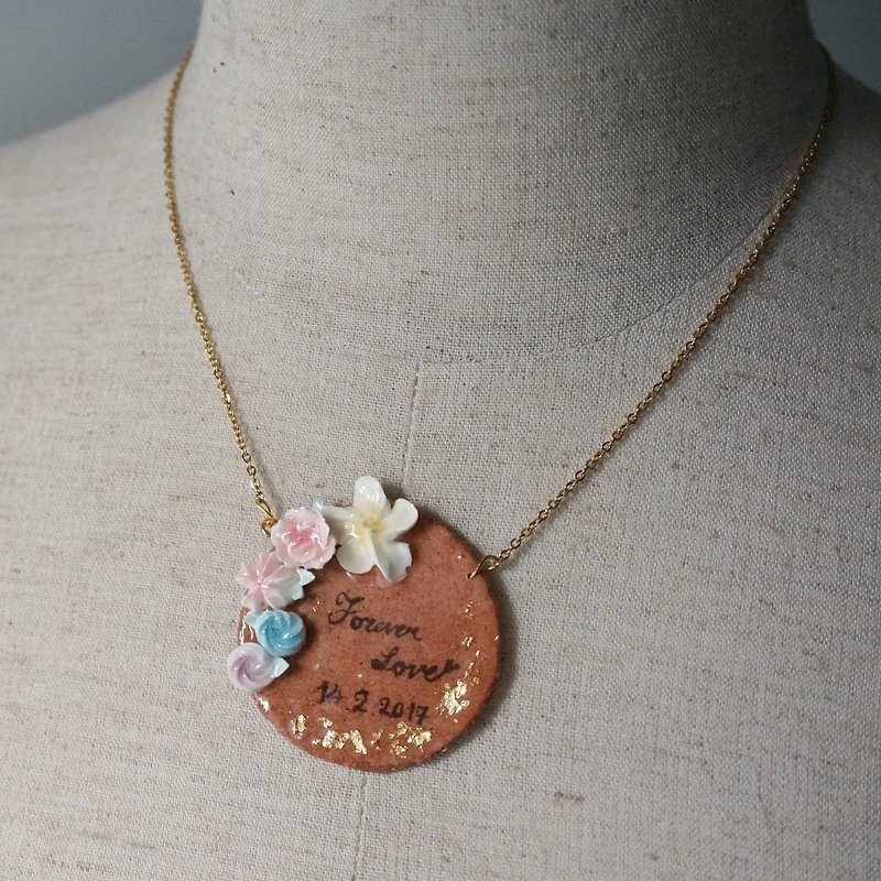 =Flower Piping= AmaHana Custom Message Round Plate Necklace - Necklaces - Clay Brown