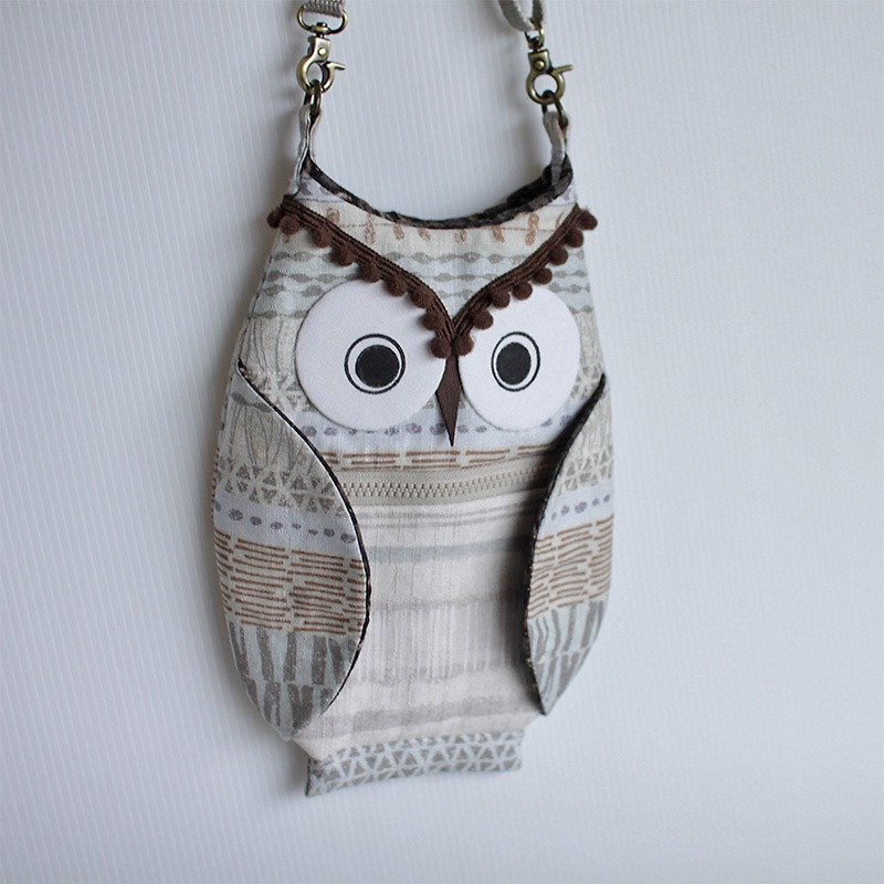 Owl oblique backpack No.4 - Messenger Bags & Sling Bags - Cotton & Hemp White
