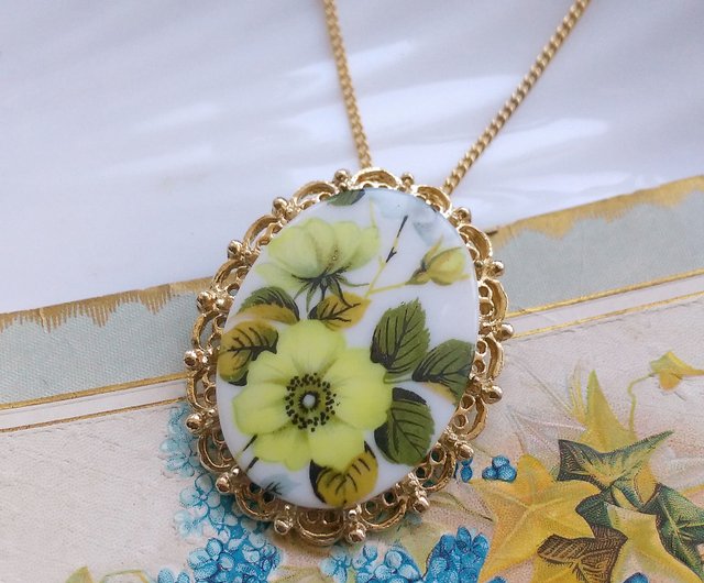 イタリア製　14K ペンダントヘッド　花モチーフ　未使用 イタリア製14K ペンダントヘッド花モチーフ未使用