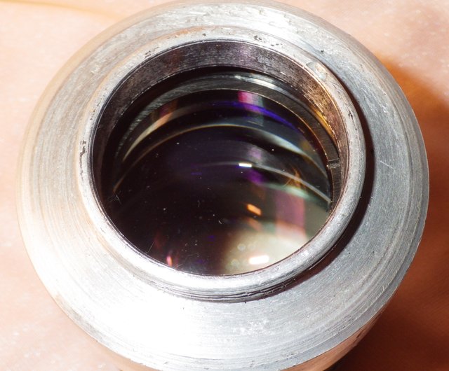 LOMO F-92 90mm f/2 Helios-92 M42 マウント ソ連ポートレート