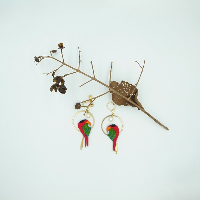 Parrot handmade embroidery earrings - Earrings & Clip-ons - Thread Multicolor