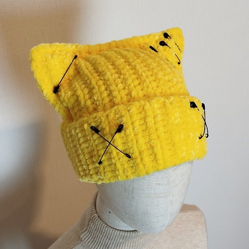 Alternative Crochet Boutique 嘻哈貓耳毛線帽鉤針編織。 帶有貓耳朵的黃色毛線帽