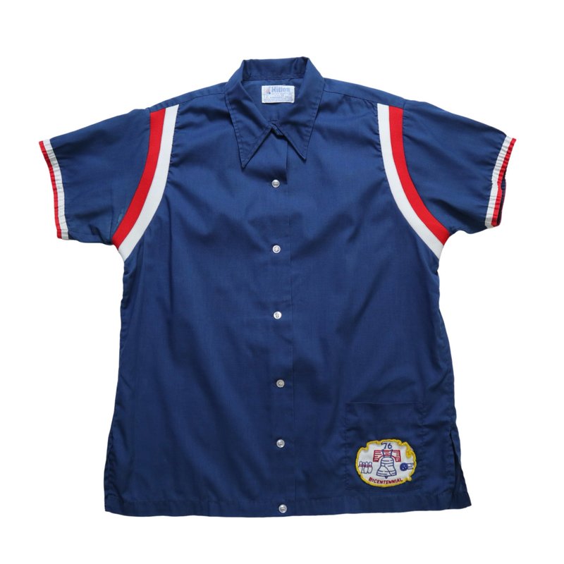 70s Hilton USA-made navy blue bowling shirt chain embroidery - เสื้อเชิ้ตผู้หญิง - วัสดุอื่นๆ สีน้ำเงิน