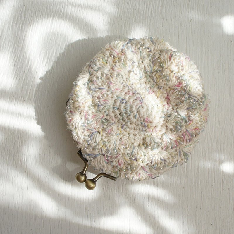 Ba-ba handmade Crochet round pouch  No.C1346 - 化妝袋/收納袋 - 其他材質 白色