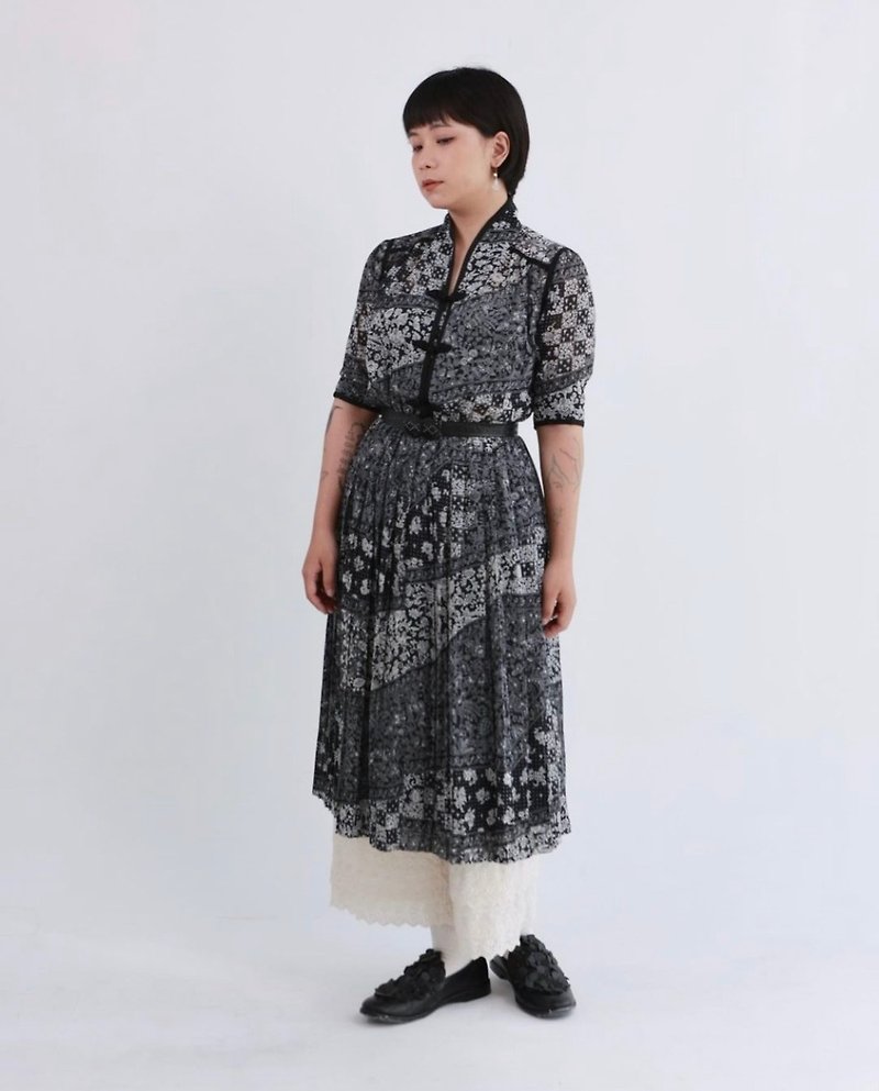Awhile | Vintage three-quarter sleeve dress no.864 - One Piece Dresses - Polyester Black