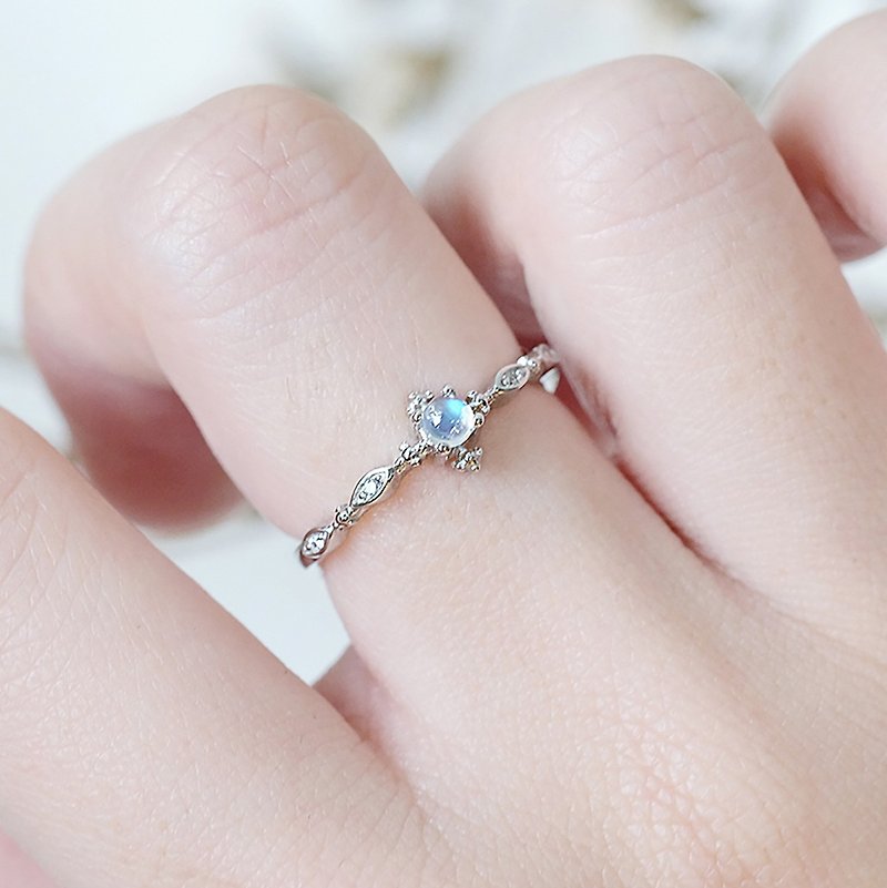 高品質 藍光 玻璃體 月光石 Moonstone 925純銀 戒指 6月誕生石 - 戒指 - 純銀 銀色