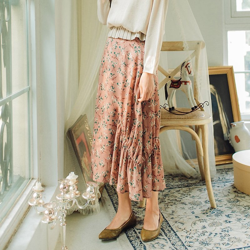 Anne Chen 2018 summer new style literary women's flower hem rumpled half-length skirt - Skirts - Polyester Multicolor