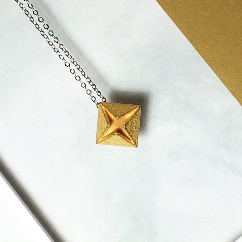 3D printed Origami Diamond Vintage Gold plated Minimal Necklace - สร้อยคอ - โลหะ สีทอง