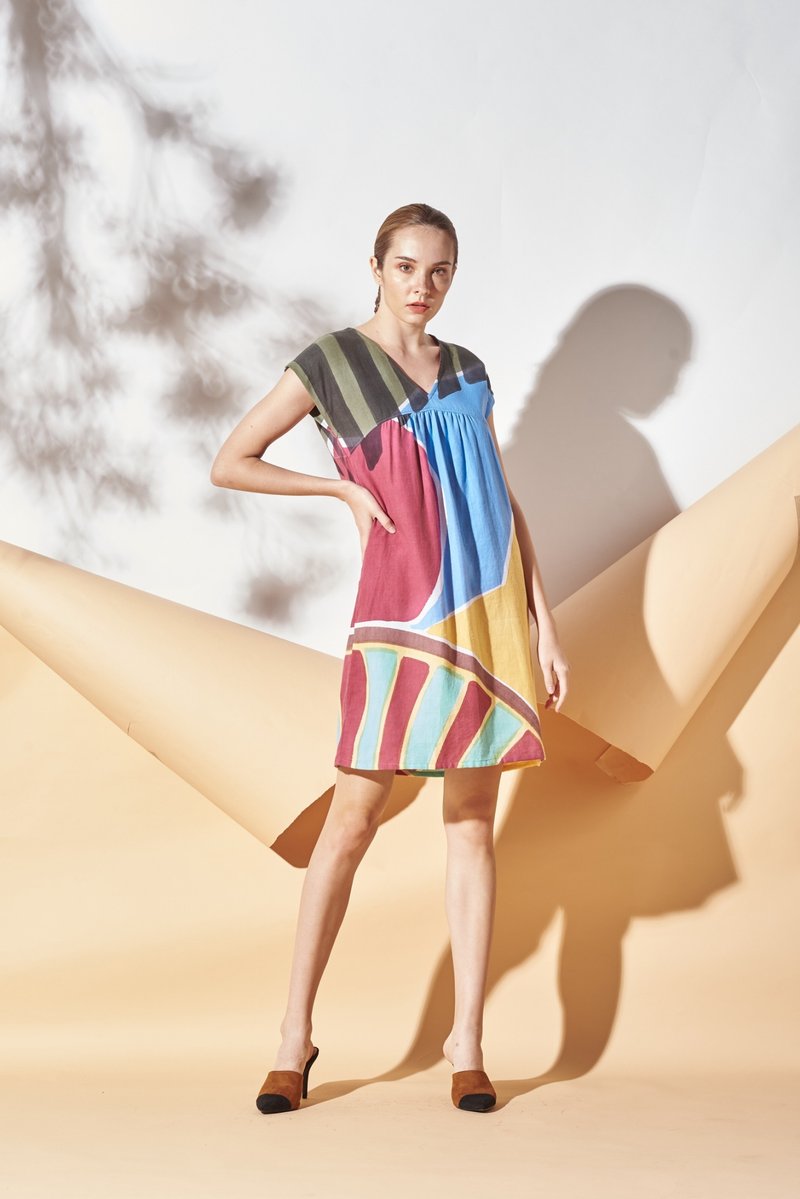 Short Dress Linen Hand Paint Art&Decor - 洋裝/連身裙 - 棉．麻 紅色
