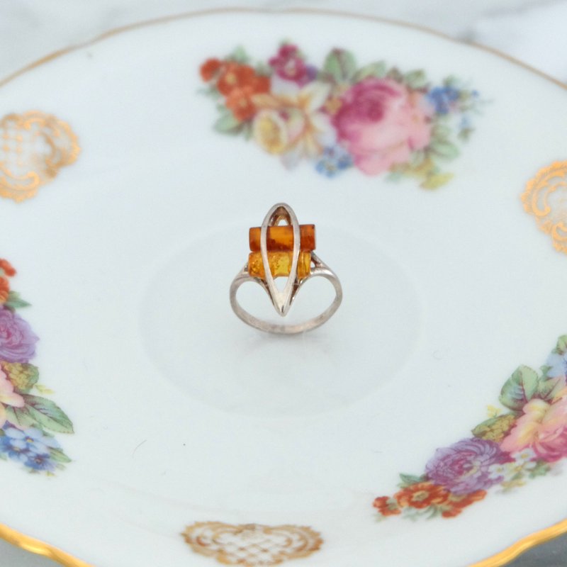 French Vintage 925 Sterling Silver Amber Ring - General Rings - Gemstone Orange