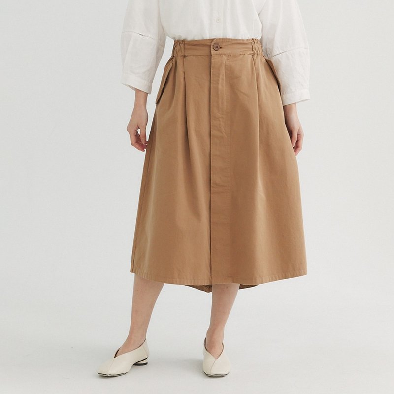 【Simply Yours】Small Swallowtail Elastic Strap Skirt Coffee M/L - กระโปรง - ผ้าฝ้าย/ผ้าลินิน สีนำ้ตาล