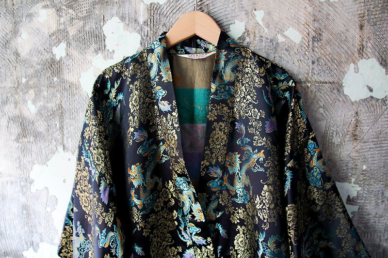 袅袅 department store-Vintage exquisite embroidered dragon pattern long blouse jacket retro - Women's Casual & Functional Jackets - Other Materials 