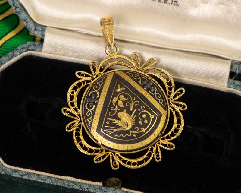 西班牙古董 大馬士革24K金屬鑲嵌工藝 花鳥圖騰 花絲鑲邊鍍金墜子 - 項鍊 - 24k 金 金色