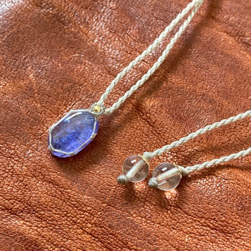Tiny earth- タンザナイトマクラメネックレス - ショップ 糸遊美