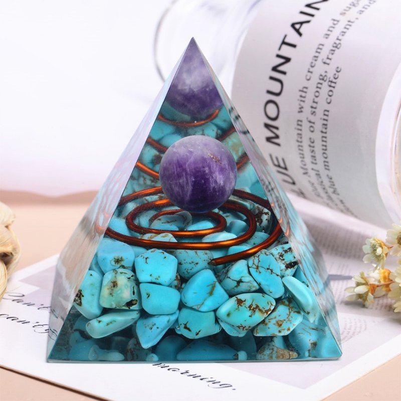 Pyramid Orgonite Tower/Chakras/Sleep-aid/Evil warding off/Meditation/Energy Amethyst Turquoise - Items for Display - Resin 