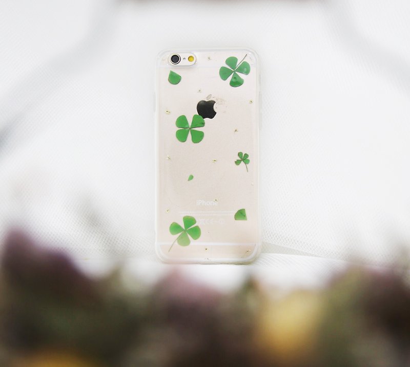 小幸运 • Handpressed Flower Phone Case - Phone Cases - Plants & Flowers Green
