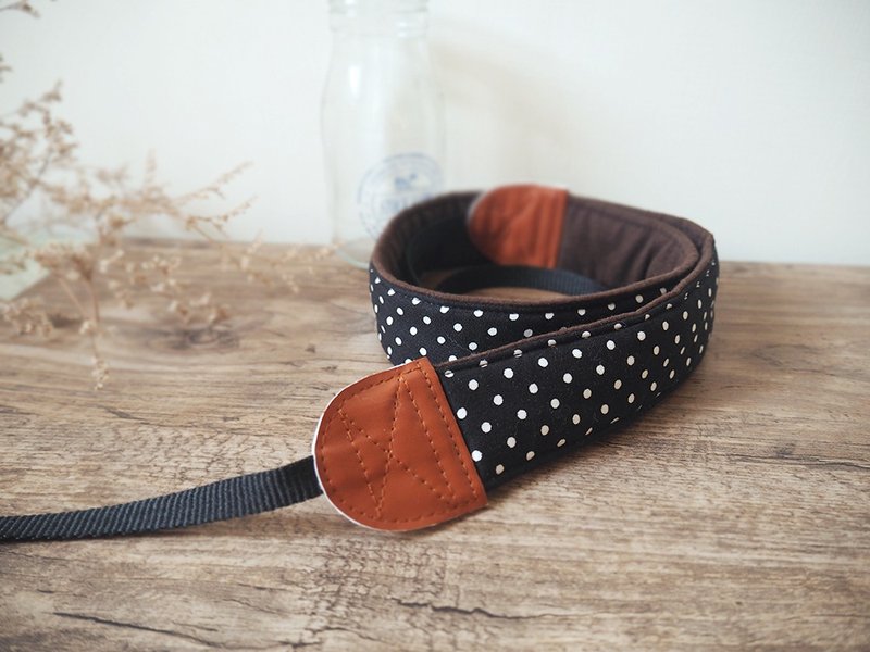 Ready stock | Handmade decompression camera strap camera strap mobile phone strap (black background with white dots) S65 - Phone Accessories - Cotton & Hemp Black