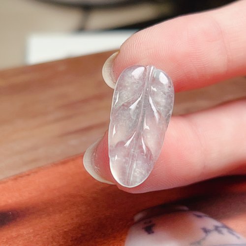 瓔珞翡翠 【一葉致富】玻璃種飄雪花翡翠葉子 | 天然緬甸A貨翡翠 | 送禮