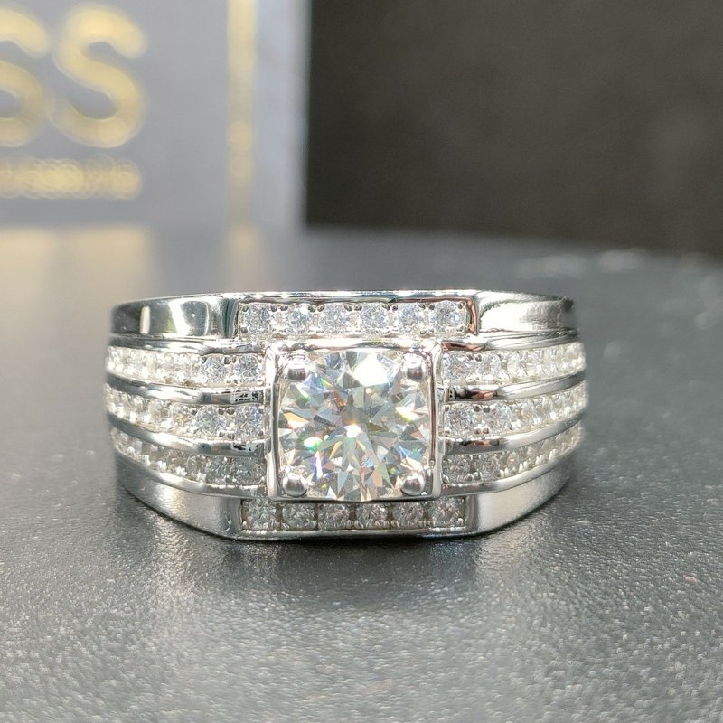 Moissanite Moissanite 1 carat engagement flower bud diamond ring Taipei store Cu - แหวนทั่วไป - วัสดุอื่นๆ 