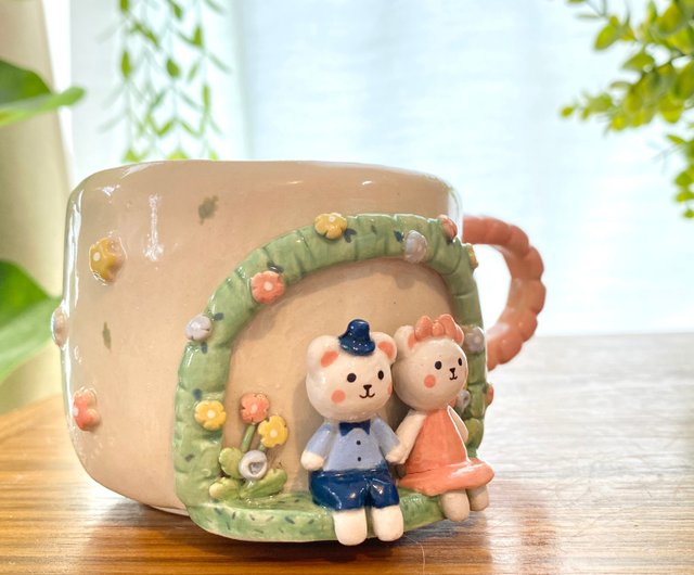 Cute cloud-shaped handmade ceramic mug. - Shop cher's pottery Cups - Pinkoi