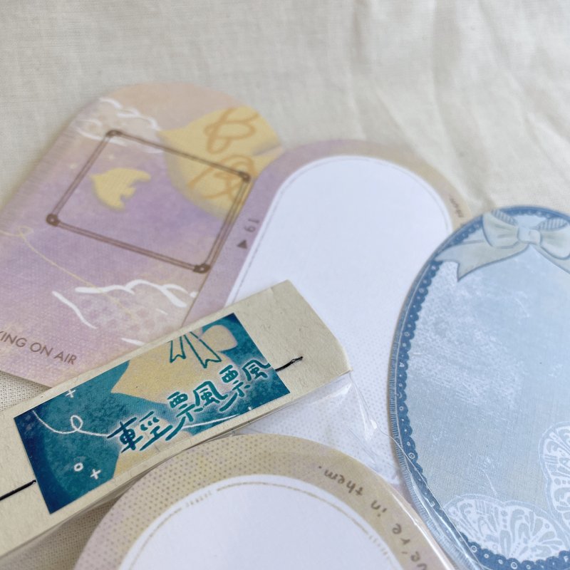 Light and fluttering photo card series/oval arch shaped photo card - การ์ด/โปสการ์ด - กระดาษ หลากหลายสี