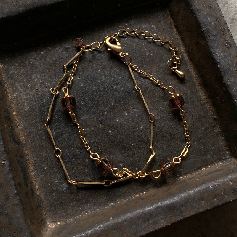 Violet Bronze Vintage Double Bracelet - สร้อยข้อมือ - วัสดุอื่นๆ สีทอง