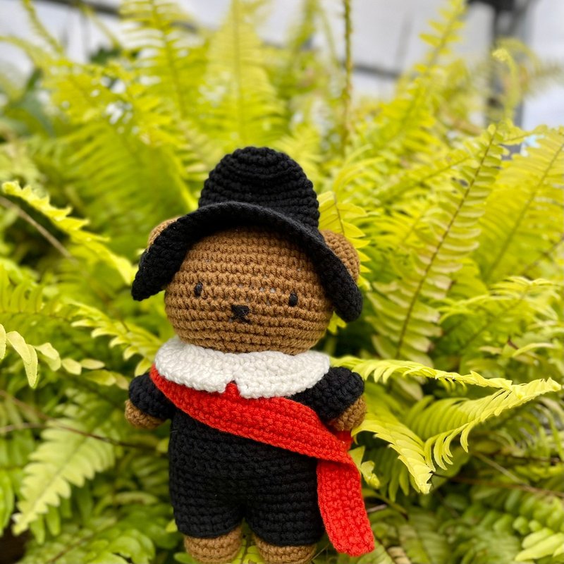 Just Dutch | Boris handmade and his nightwatch outfit - Stuffed Dolls & Figurines - Cotton & Hemp Black