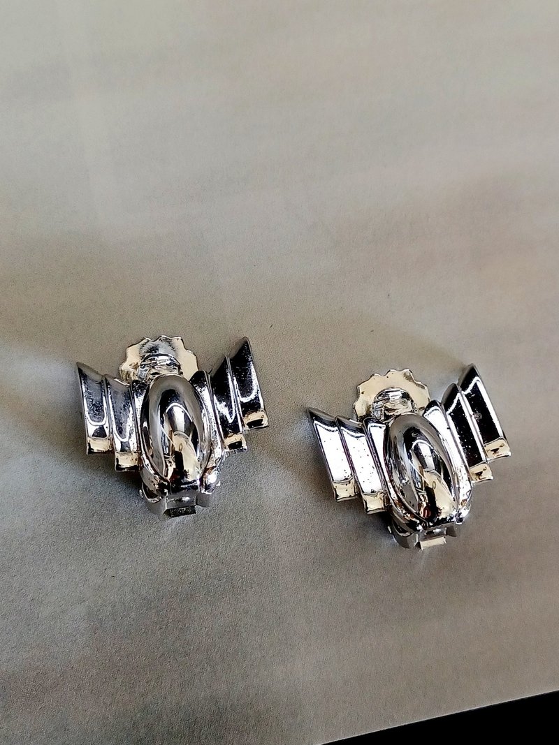 vintage jewelry Volupté 典雅銀色小飛機 夾式耳環 - 耳環/耳夾/耳骨夾 - 其他金屬 