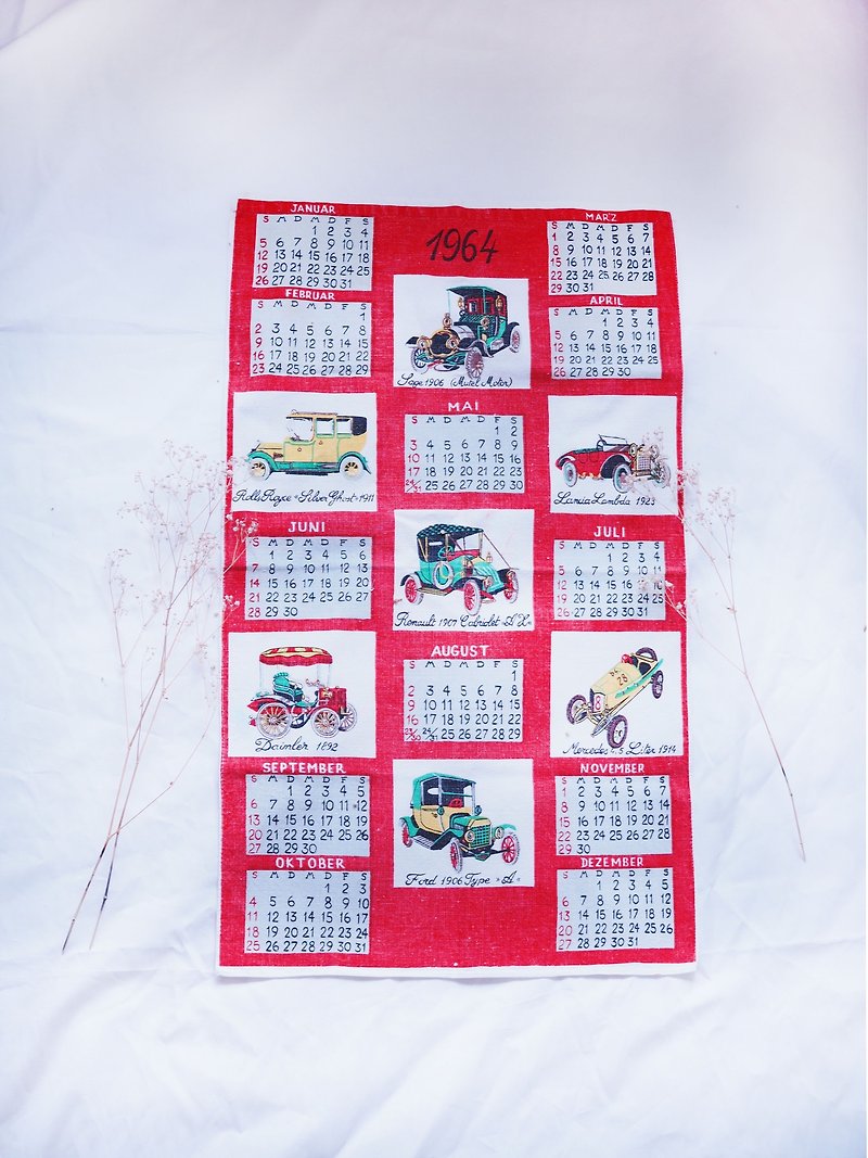Like a retro car pictorial calendar - Wall Décor - Cotton & Hemp Red
