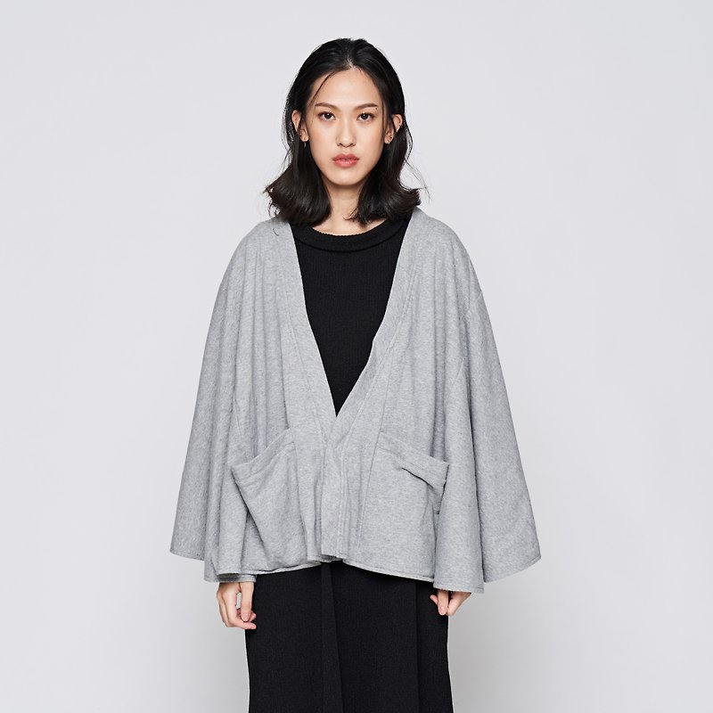 8 lie down. Semicircular arc cloak - Women's Sweaters - Cotton & Hemp Gray