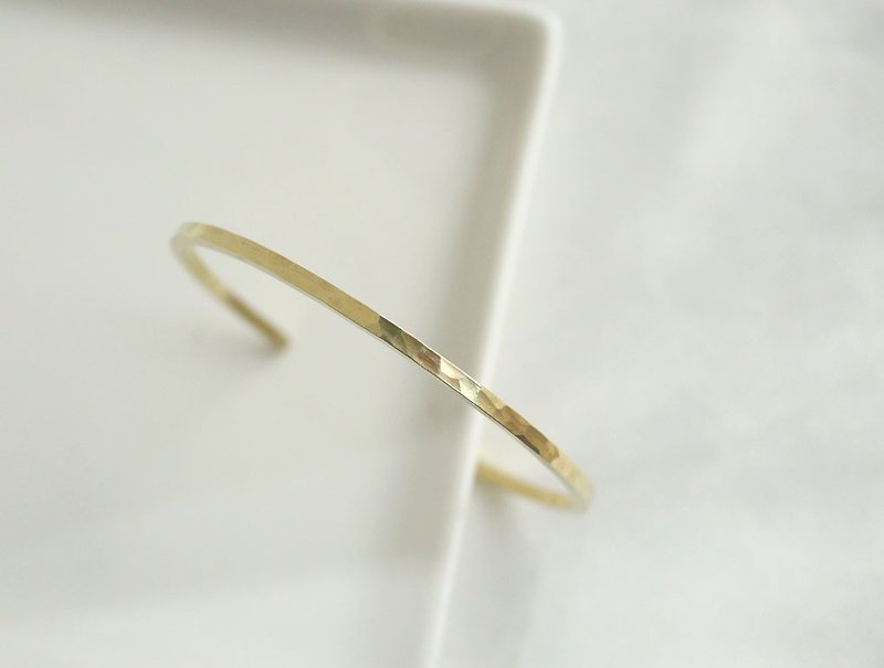 ni.kou 黃銅 / 純銀 方形 水波紋 開口 手環 - 細版 - 手鍊/手鐲 - 其他金屬 