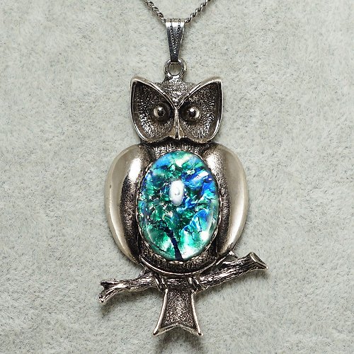 AGATIX Silver Owl Teal Turquoise Green Blue Glass Pendant Necklace Woman Jewelry Gift