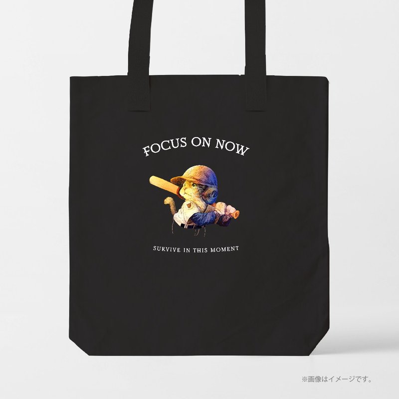 FOCUS ON NOW THE TIGER CAT /A3サイズ対応のトートバッグ - 手提包/手提袋 - 棉．麻 白色