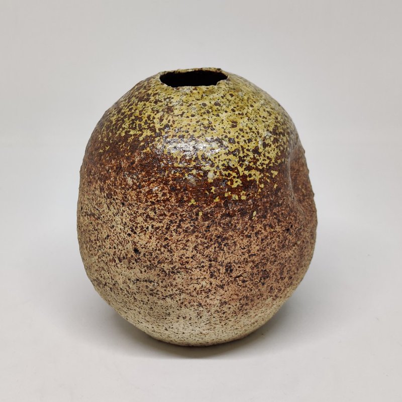 Japanese Studio Pottery No.006 - 花瓶/花器 - 陶 咖啡色