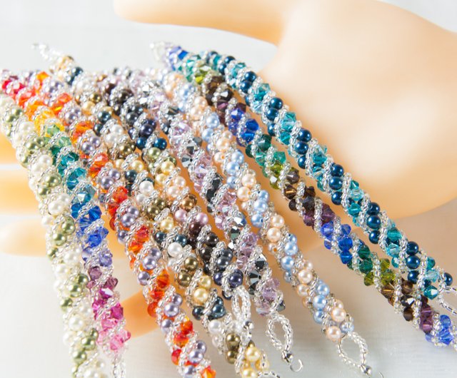 グリーンとグレーのツイスティ スワロフスキー ブレスレット、7 インチ