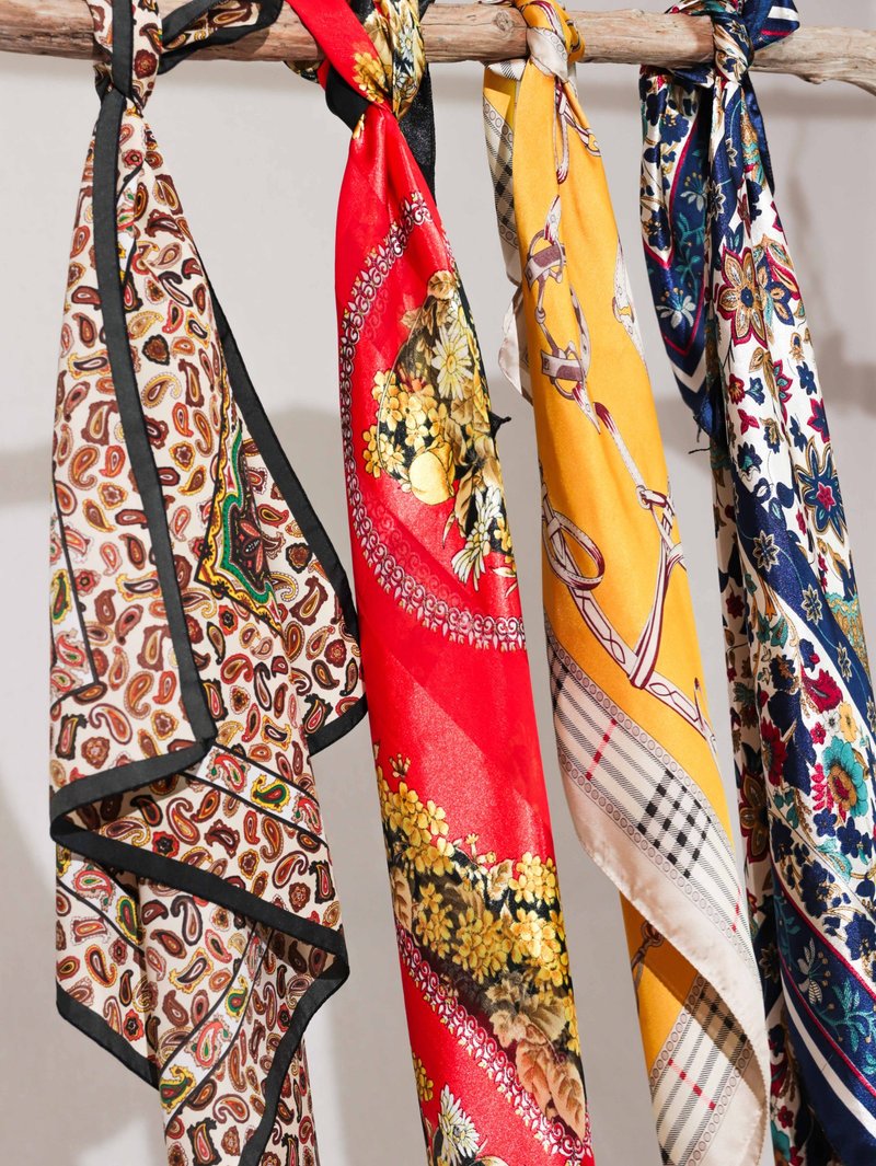 Tsubasa.Y│**Various options**Vintage silk scarves, scarves accessories accessories square scarf pattern - ผ้าพันคอ - ผ้าไหม หลากหลายสี