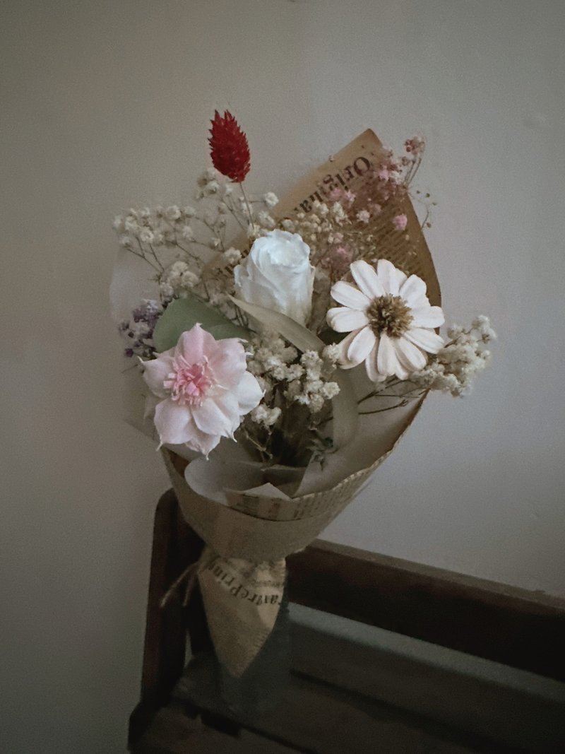 美好時光 | 甜筒花束、永生乾燥花束、DIY手作 - 乾燥花/永生花 - 植物．花 多色