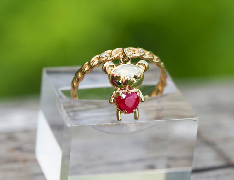 14k white and yellow gold ring with ruby and diamonds. - 戒指 - 貴金屬 金色