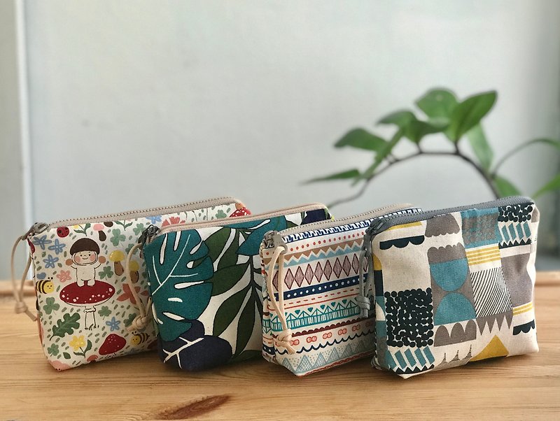 Retro printed cotton storage bag cosmetic bag in two sizes - Toiletry Bags & Pouches - Cotton & Hemp Multicolor