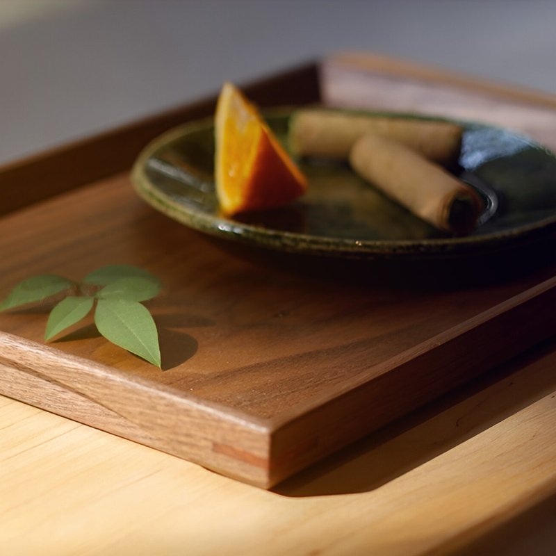 Taisho beautiful log tray tea tray handmade by craftsmen North American black walnut 915NT - Shelves & Baskets - Wood Brown