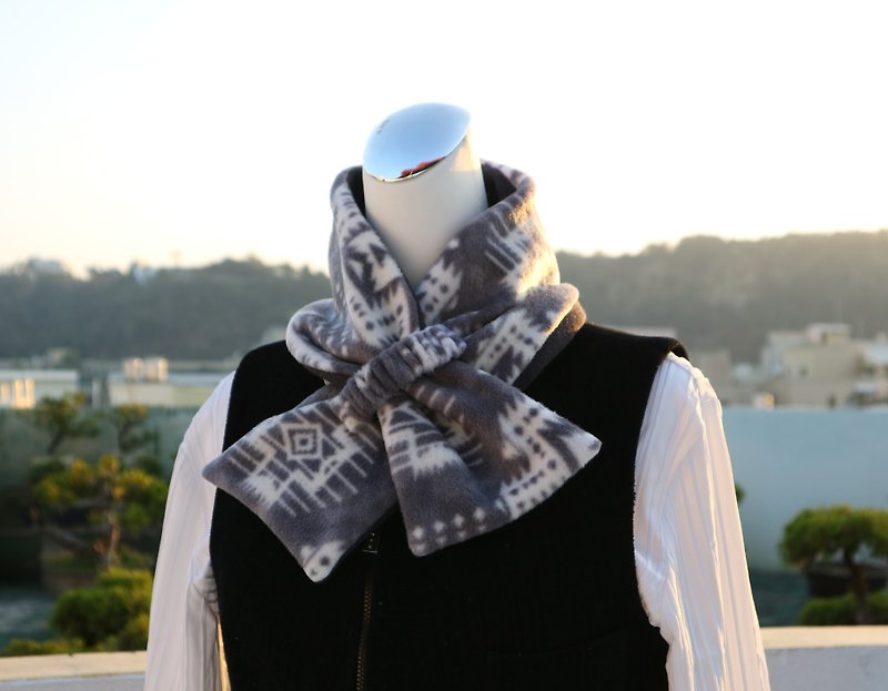 可調式短圍巾.scarf 保暖圍脖 雙面雙色 大人.小孩均適用 *SK* - 圍巾/披肩 - 聚酯纖維 灰色